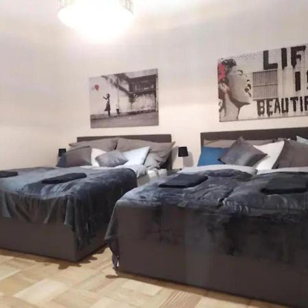 Designer Apartment, 5 Min To City Center Wien Exteriör bild