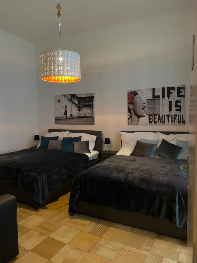 Designer Apartment, 5 Min To City Center Wien Exteriör bild