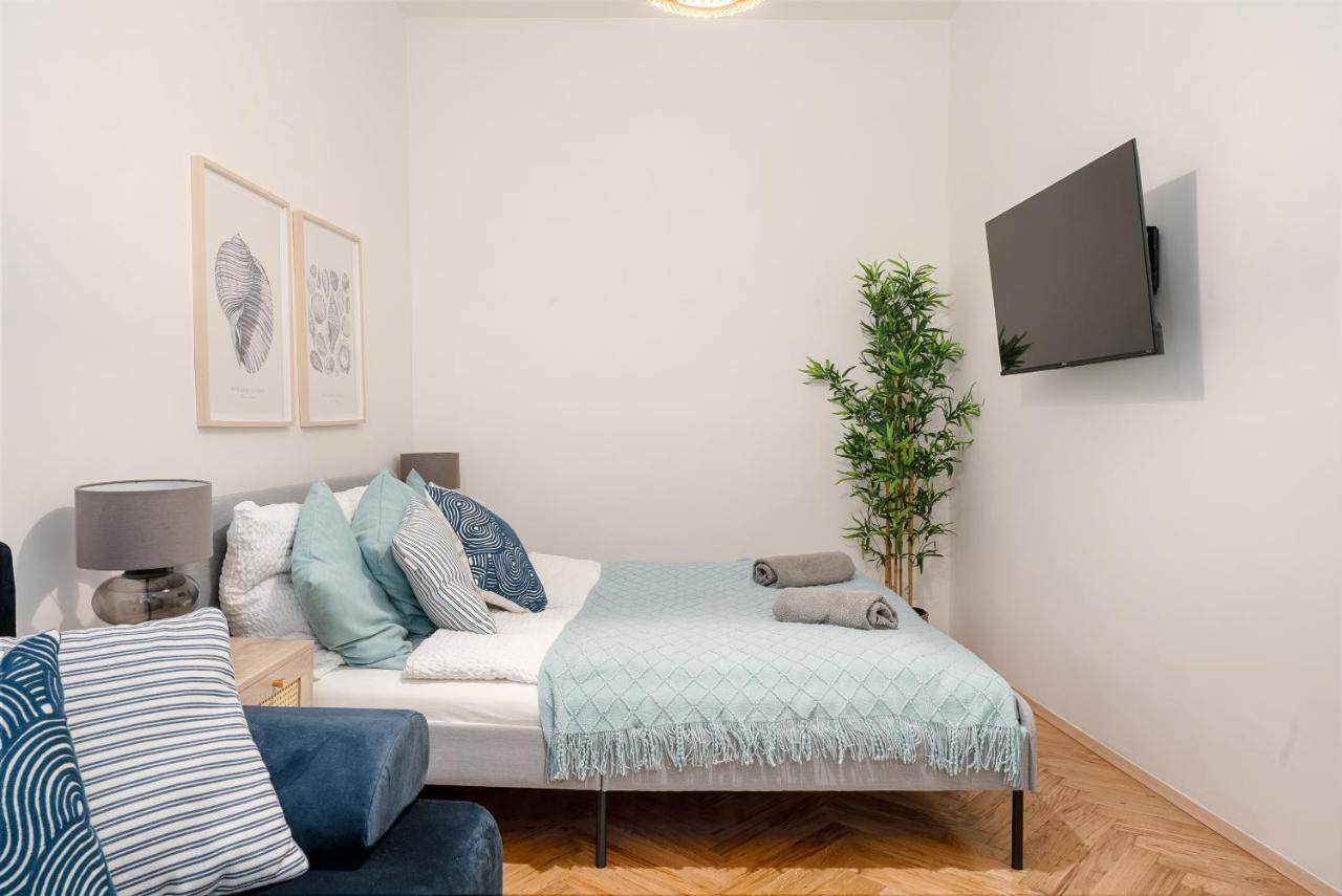Designer Apartment, 5 Min To City Center Wien Exteriör bild